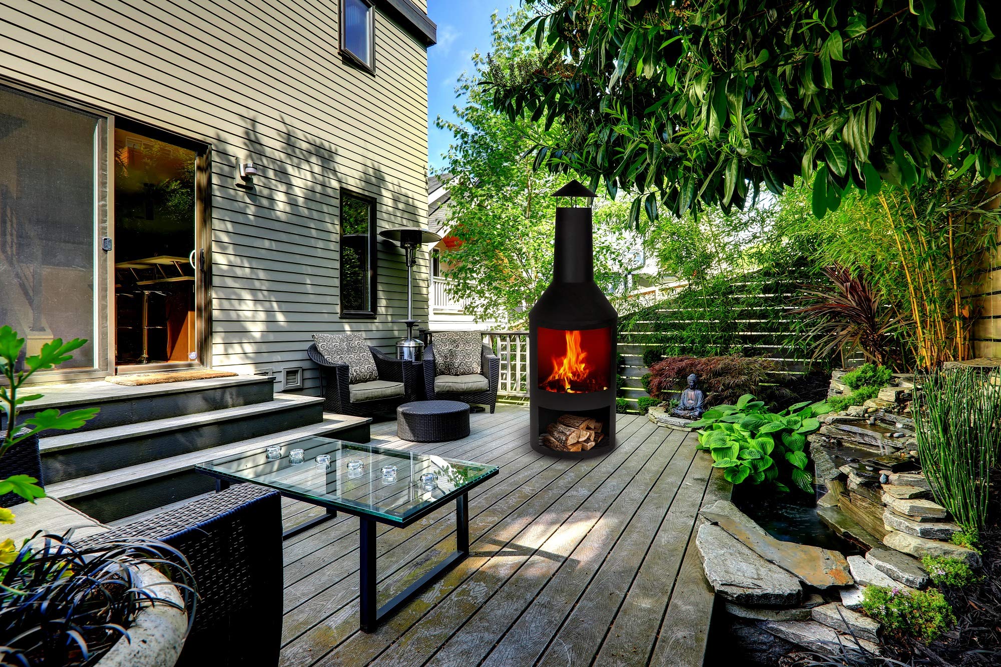 BBQ Collection Terrassenofen mit Schornstein - Feuerstelle 44,5 x 44,5 x 134 cm - Gartenkamin für Brennholz - Gartenofen mit Funkenschutz und Holzablage - Terassenofen Außen - Karbonstahl